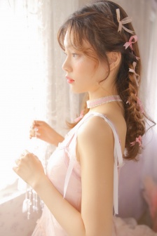 女生讲述私密照被前男友发境外论坛